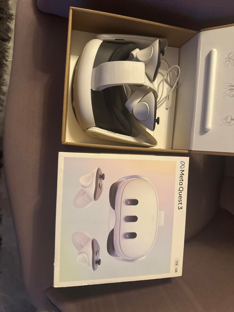Oculus Meta Quest 3 - Zo goed als nieuw, met doos, Spelcomputers en Games, Virtual Reality, Ophalen, Zo goed als nieuw, VR-bril