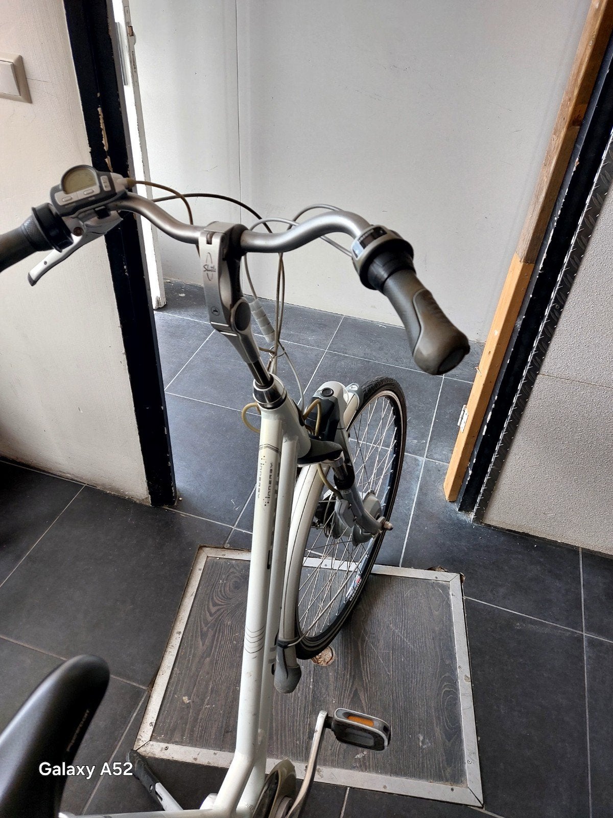 E BIKE 3 STUKS WERKT ALLES MET LADER KOPLEET MAG WEG 1500 EU, Ophalen of Verzenden
