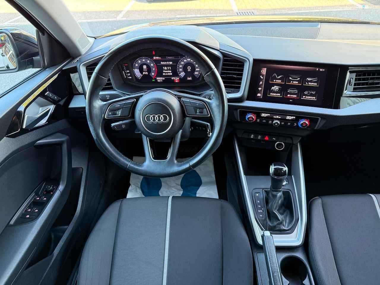 Audi A1 SPORTBACK 30 TFSI ECC/PDC V&A/LMV-17/Apple CarPlay, Auto's, Audi, 12 maanden, Stof, 116 pk, Zwart