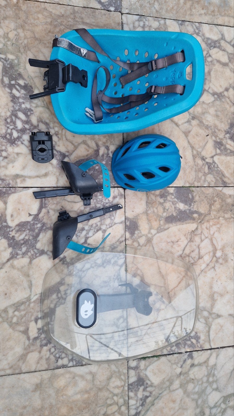 Yepp Mini Voorzitje Azuurblauw met Windscherm en Helm, Fietsen en Brommers, Fietsaccessoires | Fietsstoeltjes, Ophalen, Yepp, Voorzitje