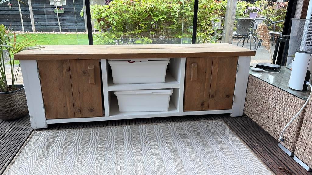 Tv meubel (Steigerhout), Huis en Inrichting, Kasten | Wandmeubels, Ophalen, Met deur(en), Zo goed als nieuw, Minder dan 150 cm