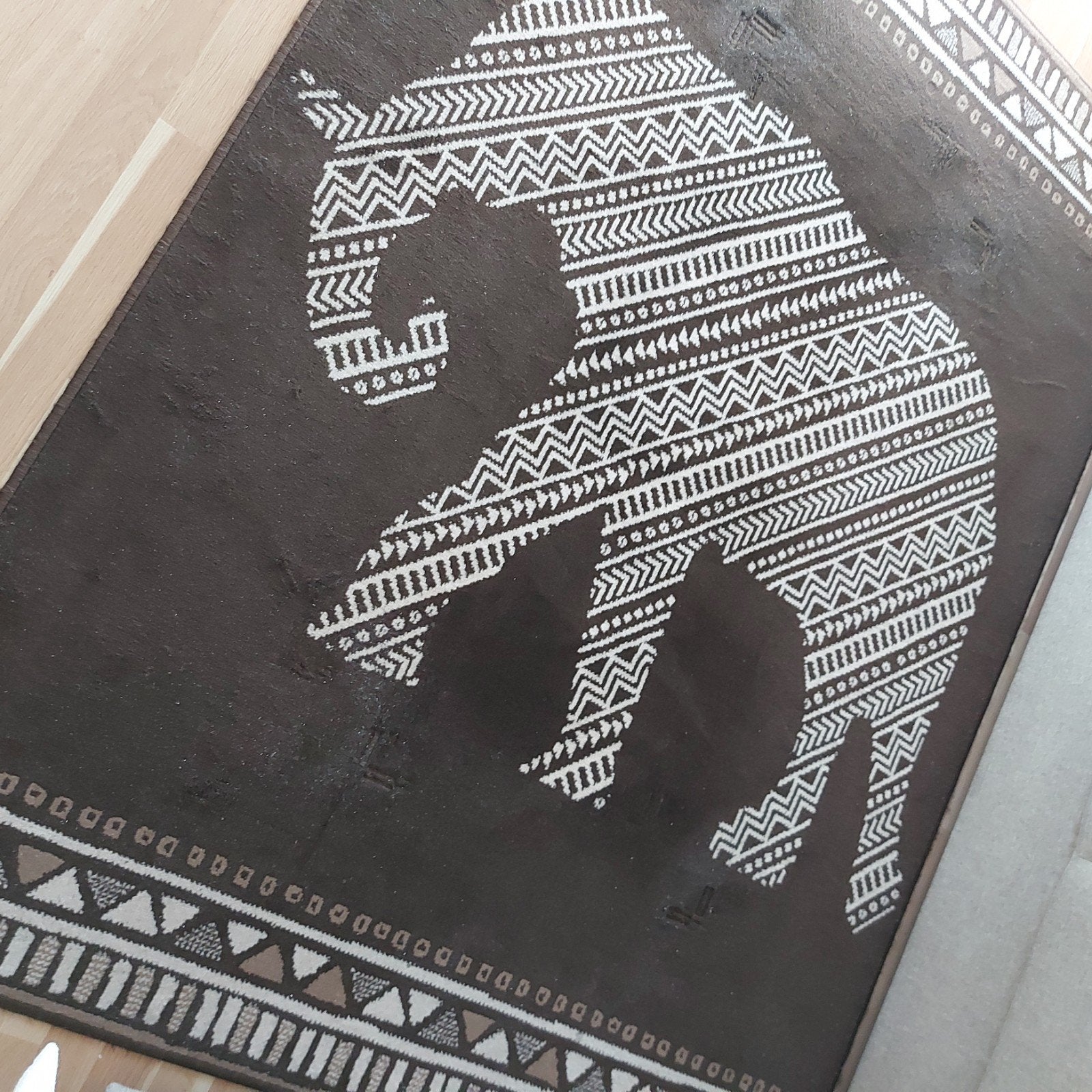 Vloerkleed olifant, Ophalen, 100 tot 150 cm, Bruin, 150 tot 200 cm