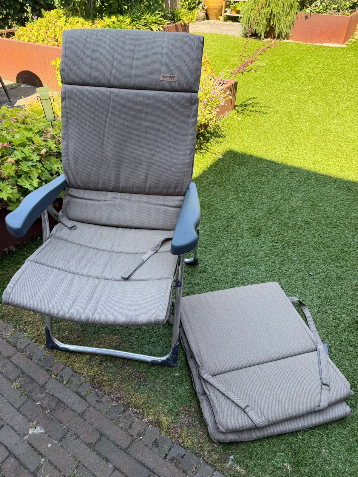 Tuinstoelkussens hoge rugleuning (2x), Ophalen, Zo goed als nieuw