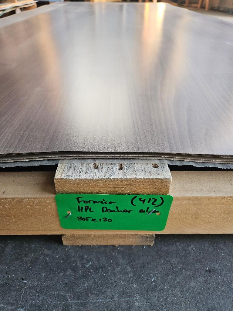 HPL fineer platen Formica donker eiken 305x130 ( 412 ), Doe-het-zelf en Verbouw, Platen en Panelen, Ophalen, HPL, Nieuw, Nb