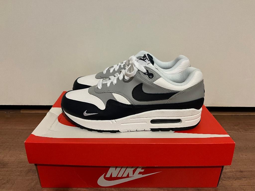 Nike Air Max 1 LV8 Obsidian — US 7 / EU 40 — DS, Overige kleuren, Nike, Nieuw, Ophalen of Verzenden