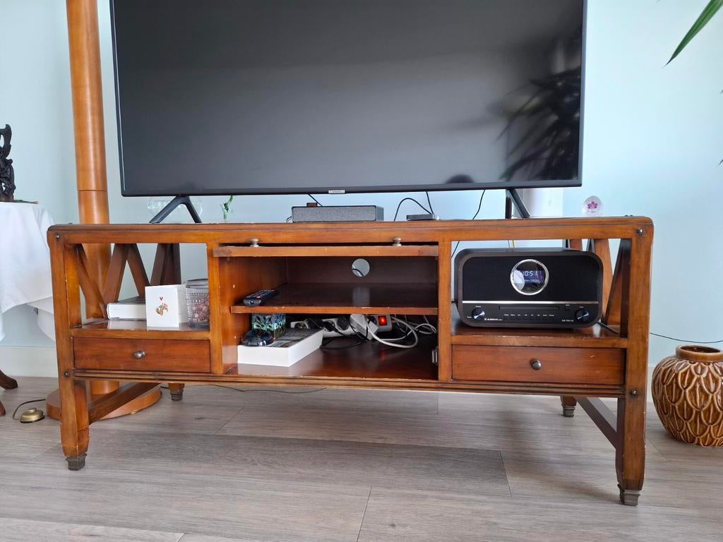 Prachtig kersenhouten tv-meubel met opbergruimte, 100 tot 150 cm, Klassiek, Ophalen of Verzenden, Zo goed als nieuw
