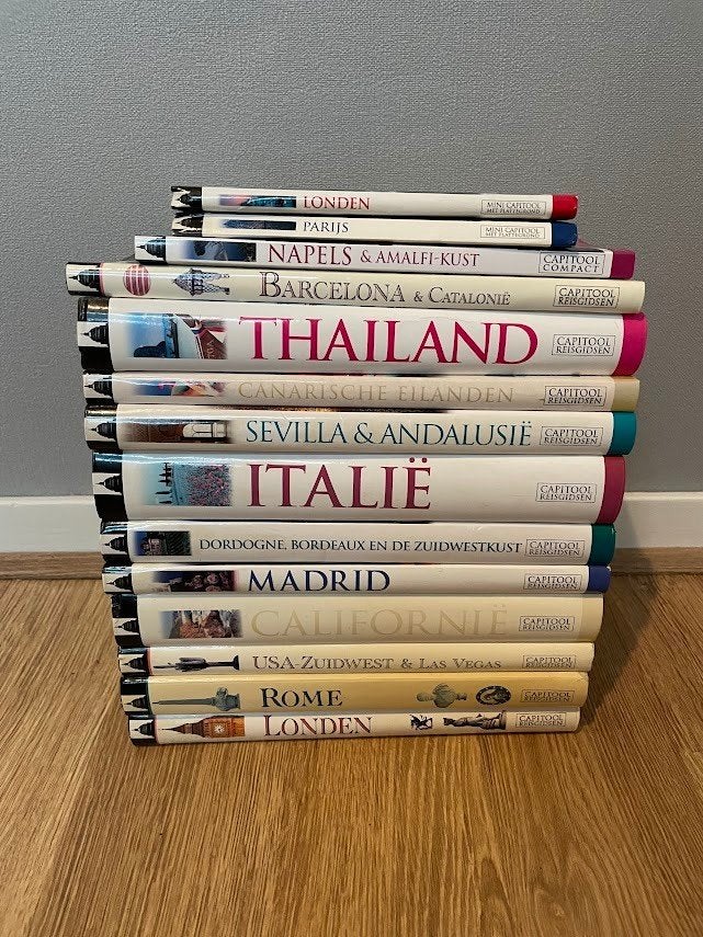 14 reisgidsen: CAPITOOL., Boeken, Gelezen, Capitool, Europa, Ophalen of Verzenden