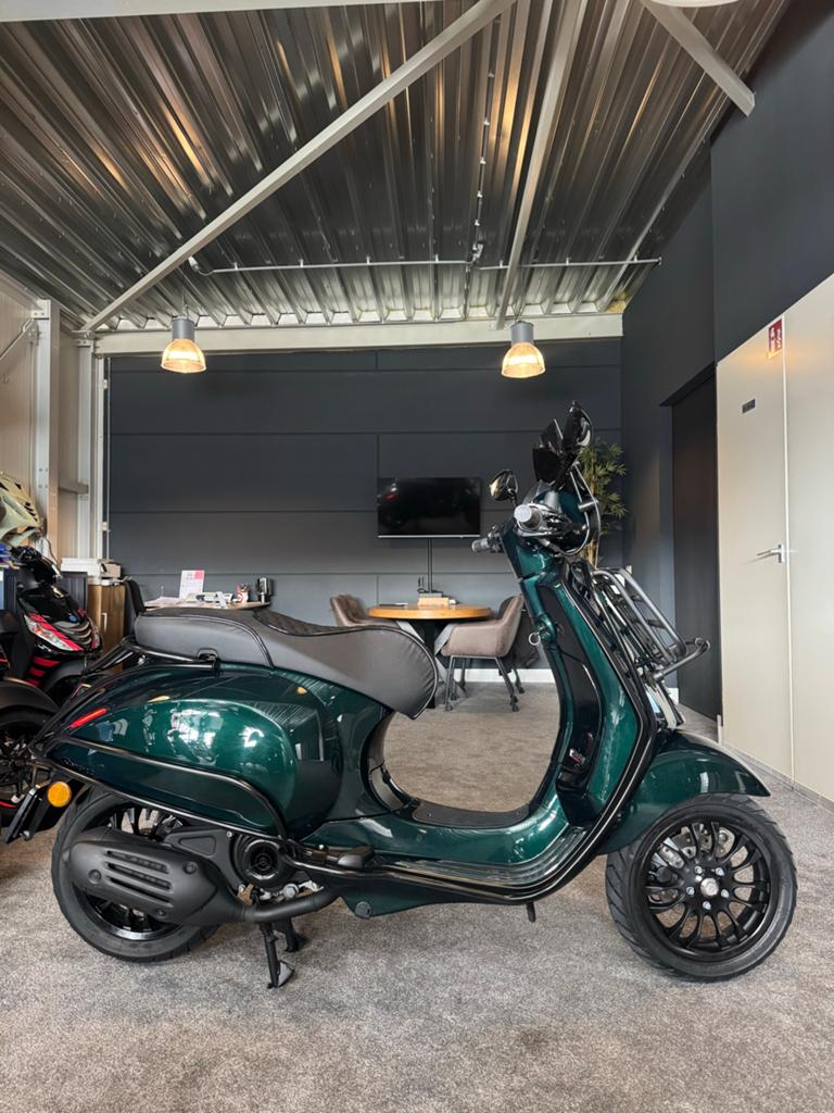 Vespa Sprint 50S | Full option | Custom | Garantie, Ophalen, Overige modellen, Zo goed als nieuw, Benzine