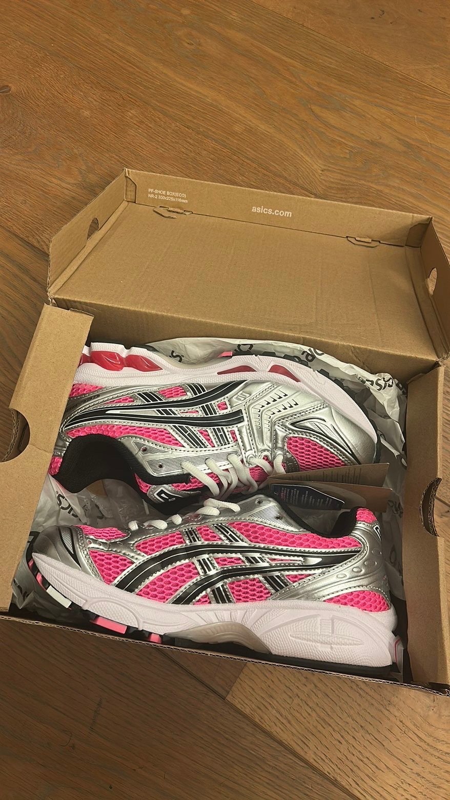 Asics gel kayano, Ophalen of Verzenden, Zo goed als nieuw, Dames