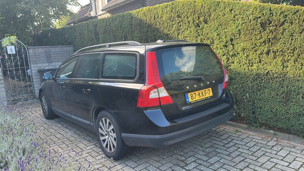 Volvo V70 2.0 D 2010 Zwart, Auto's, Volvo, Dealer onderhouden, 136 pk, Zwart, 4 cilinders