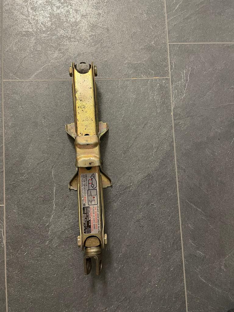 Krik uit Hyundai - Zoals op de foto, Ophalen of Verzenden, Gebruikt, Mechanisch, Schaarkrik