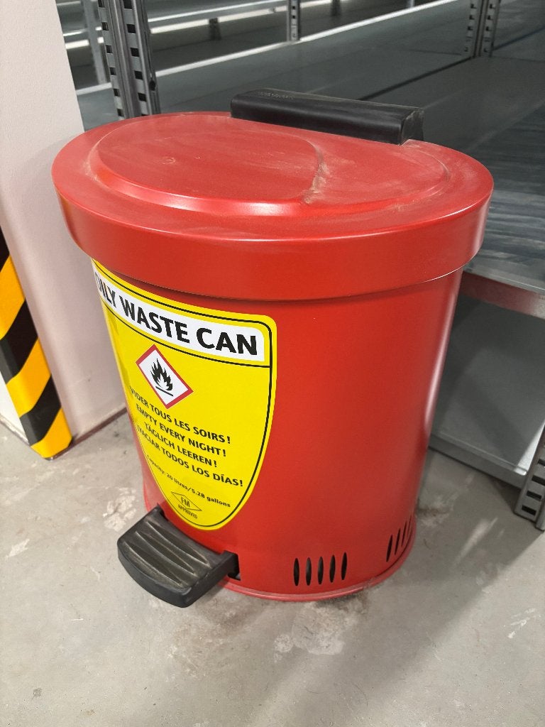 Professionele Veiligheidsverzamelbak 20 l staal rood, Ophalen, 50 – 75, Met pedaal, Nieuw