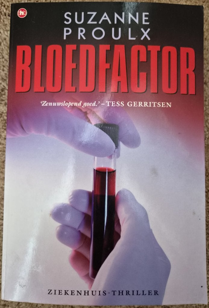 Boek Bloedfactor van Suzanne Proulx, Ophalen of Verzenden, Gelezen, Suzanne Proulx