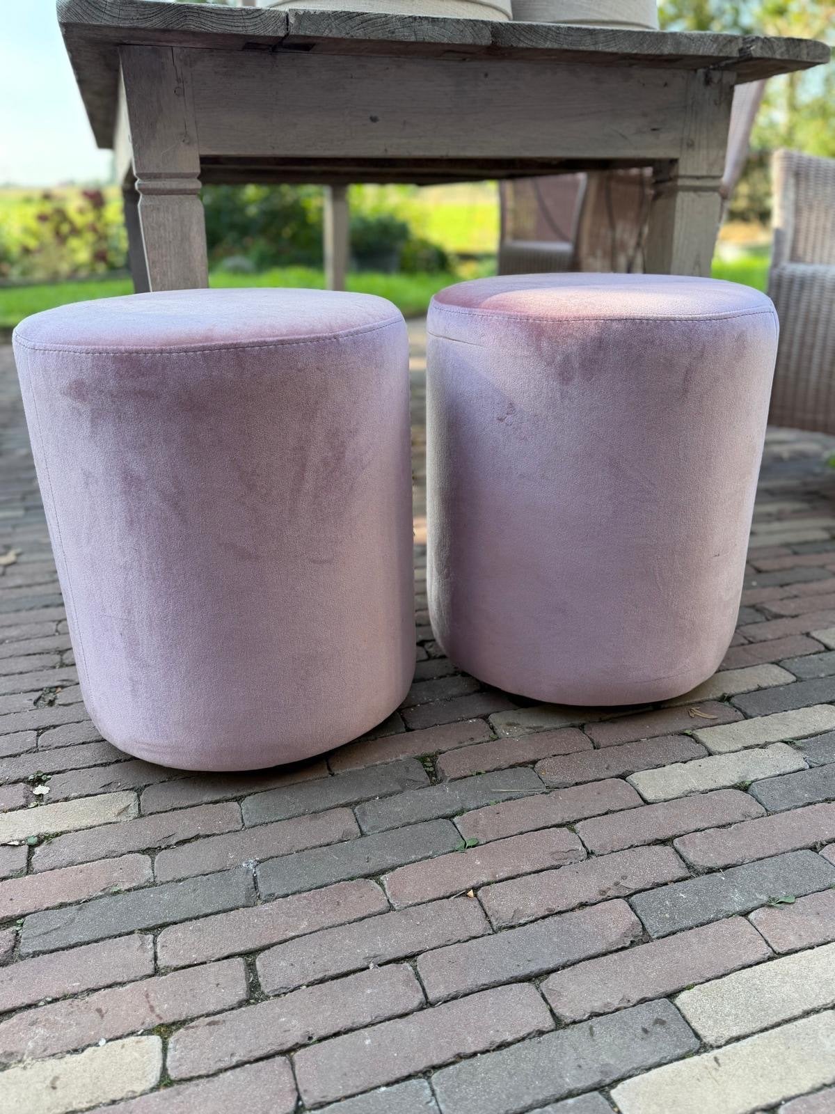 Colmore poefjes / nachtkastjes - zo goed als nieuw, Ophalen, Minder dan 50 cm, Rond, Zo goed als nieuw