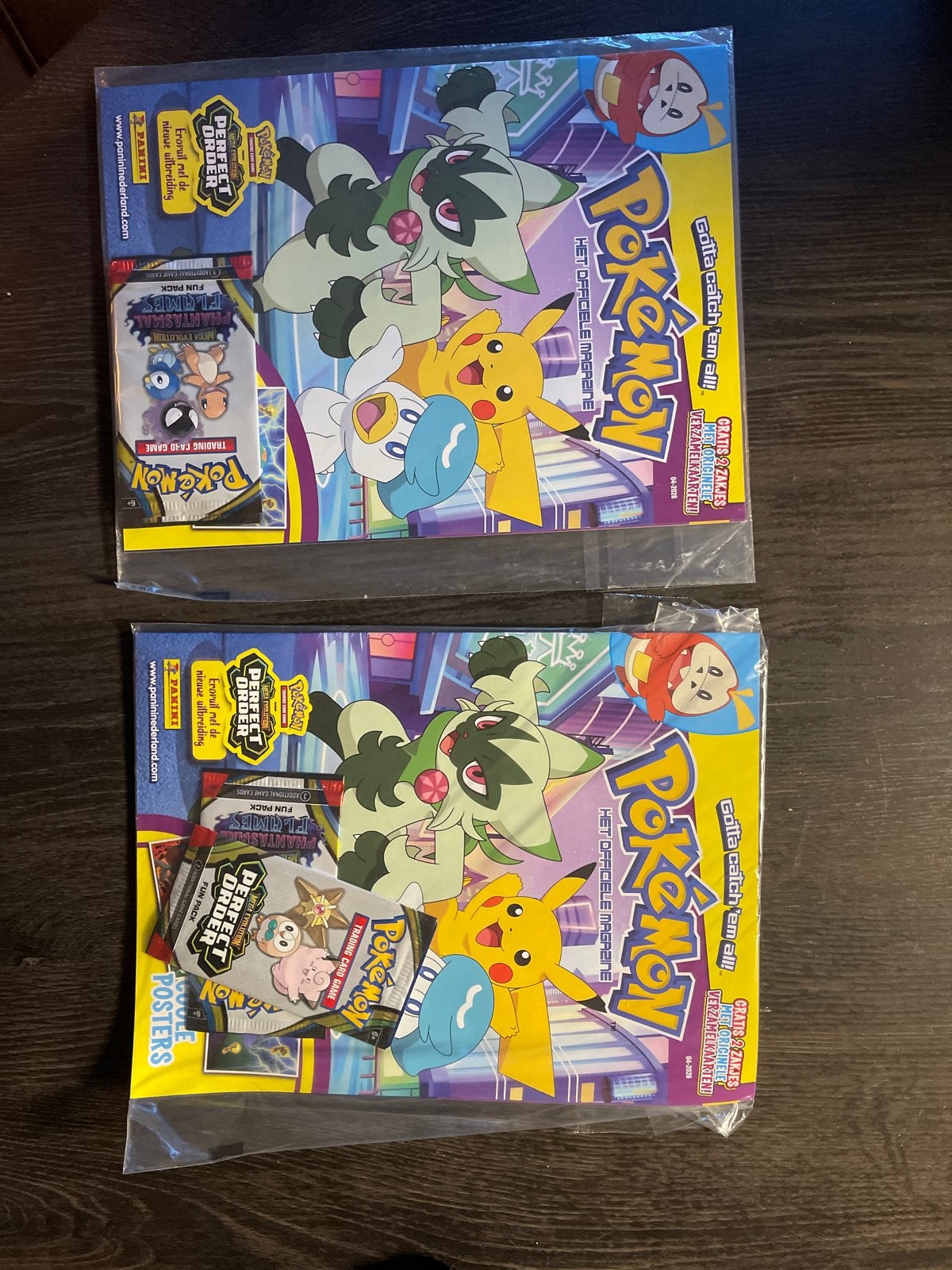 Pokémon Officieel Magazine met Fun Pack - 2 stuks, Hobby en Vrije tijd, Verzamelkaartspellen | Pokémon, Ophalen of Verzenden, Nieuw