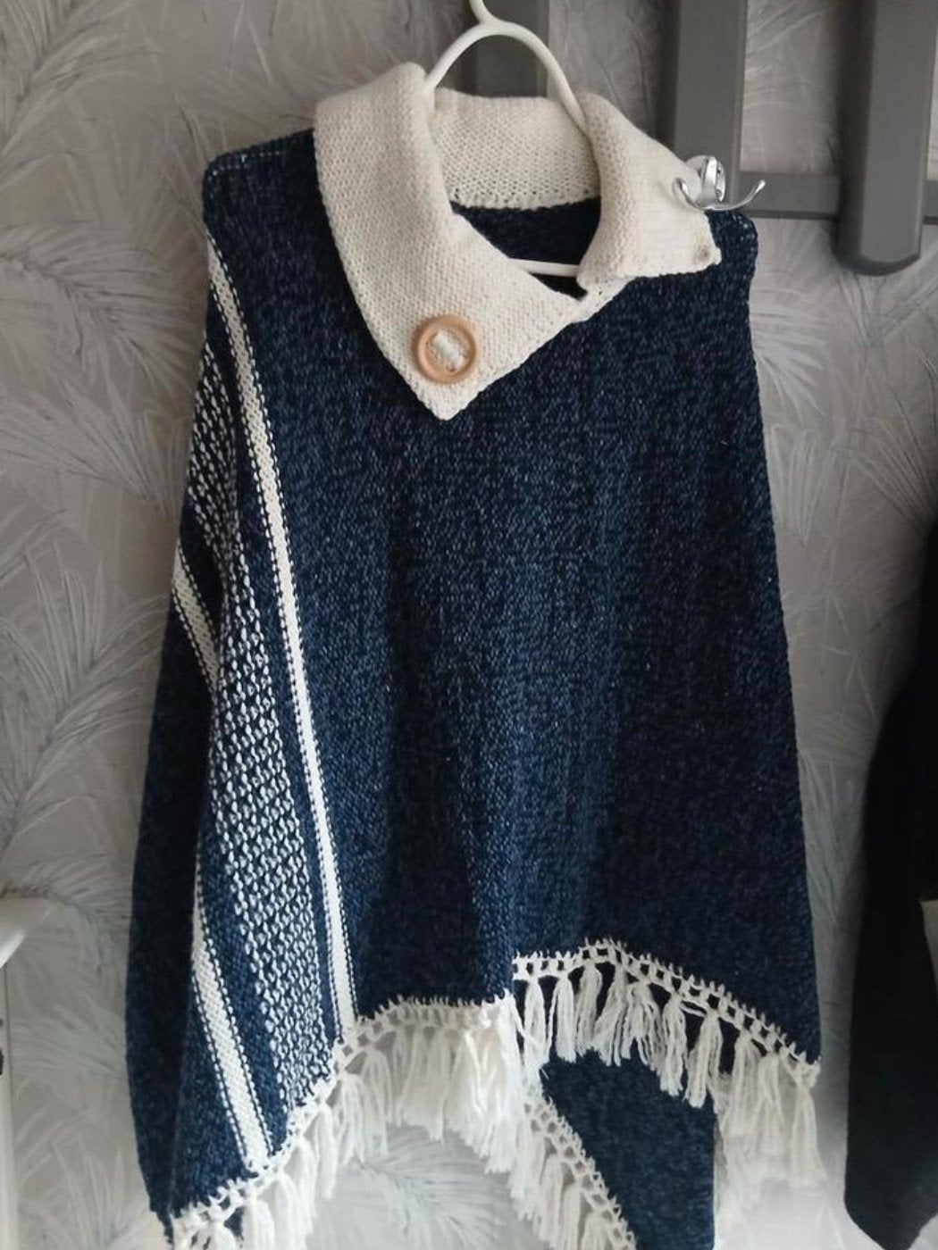 Poncho van lamswol - One Size, Kleding | Dames, Onbekend, Ophalen of Verzenden, Zo goed als nieuw