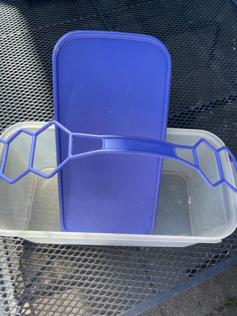 Tupperware Brooddoos/Vershouddoos met Handvat, Ophalen of Verzenden, Gebruikt, Paars, Bus of Trommel