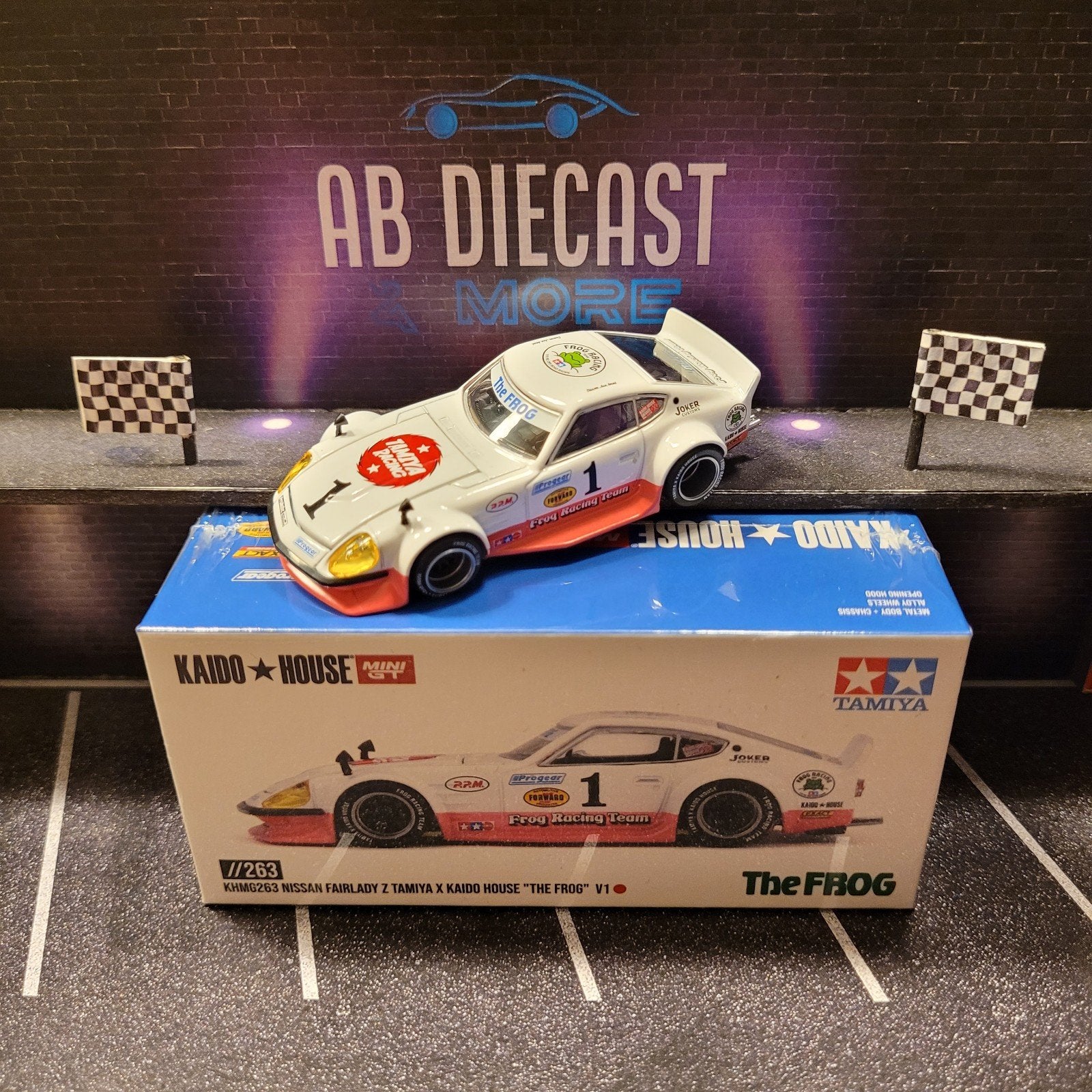 MiniGT KaidoHouse Nissan Fairlady Z The Frog, Nieuw, Ophalen of Verzenden, MiniGT, Mgt@minigt.com