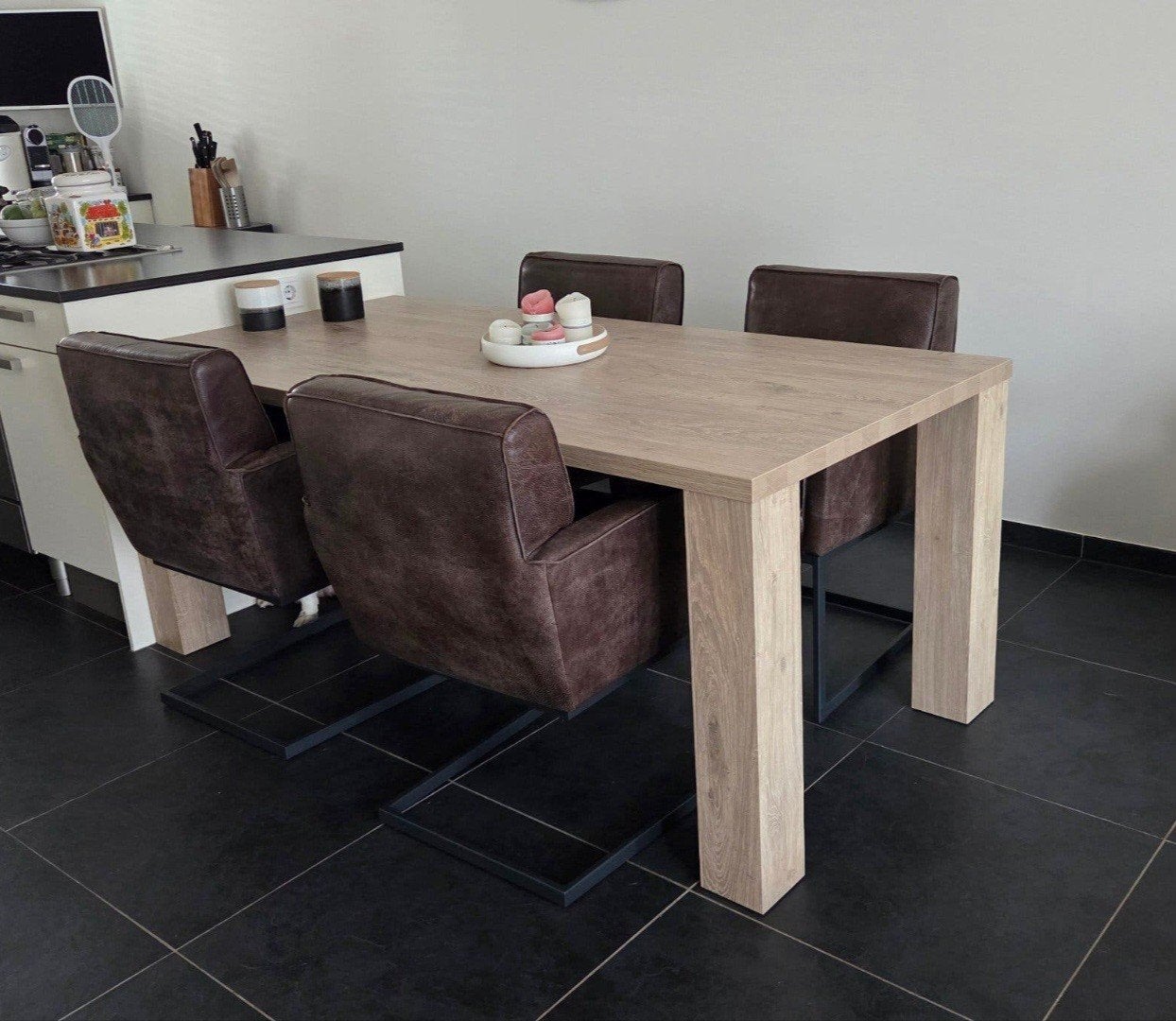 Eetkamertafel in houtlook - Exclusief stoelen, Ophalen, Gebruikt, 50 tot 100 cm, 150 tot 200 cm