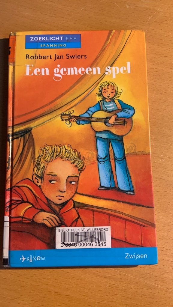 Robbert Jan Swiers - Een gemeen spel, Ophalen of Verzenden, Fictie algemeen