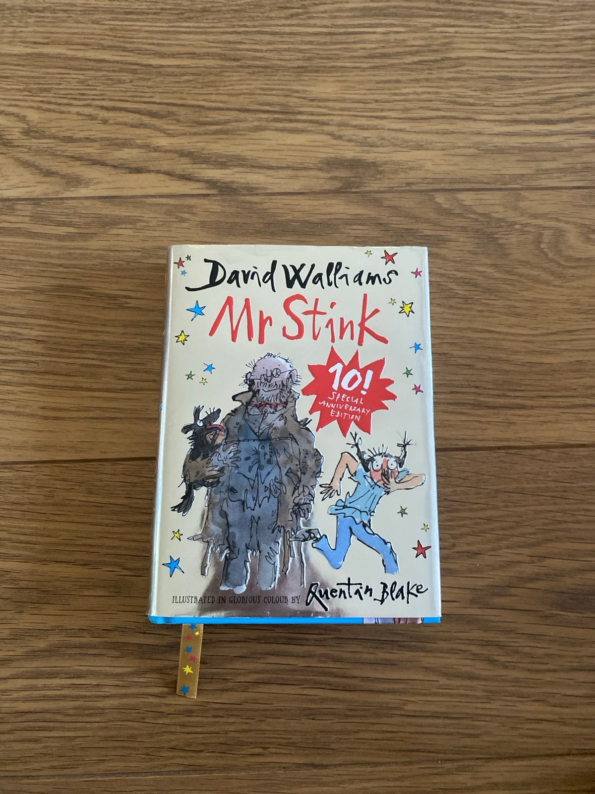Mr Stink - David Walliams (10e jubileumeditie), Ophalen of Verzenden, Zo goed als nieuw, Fictie