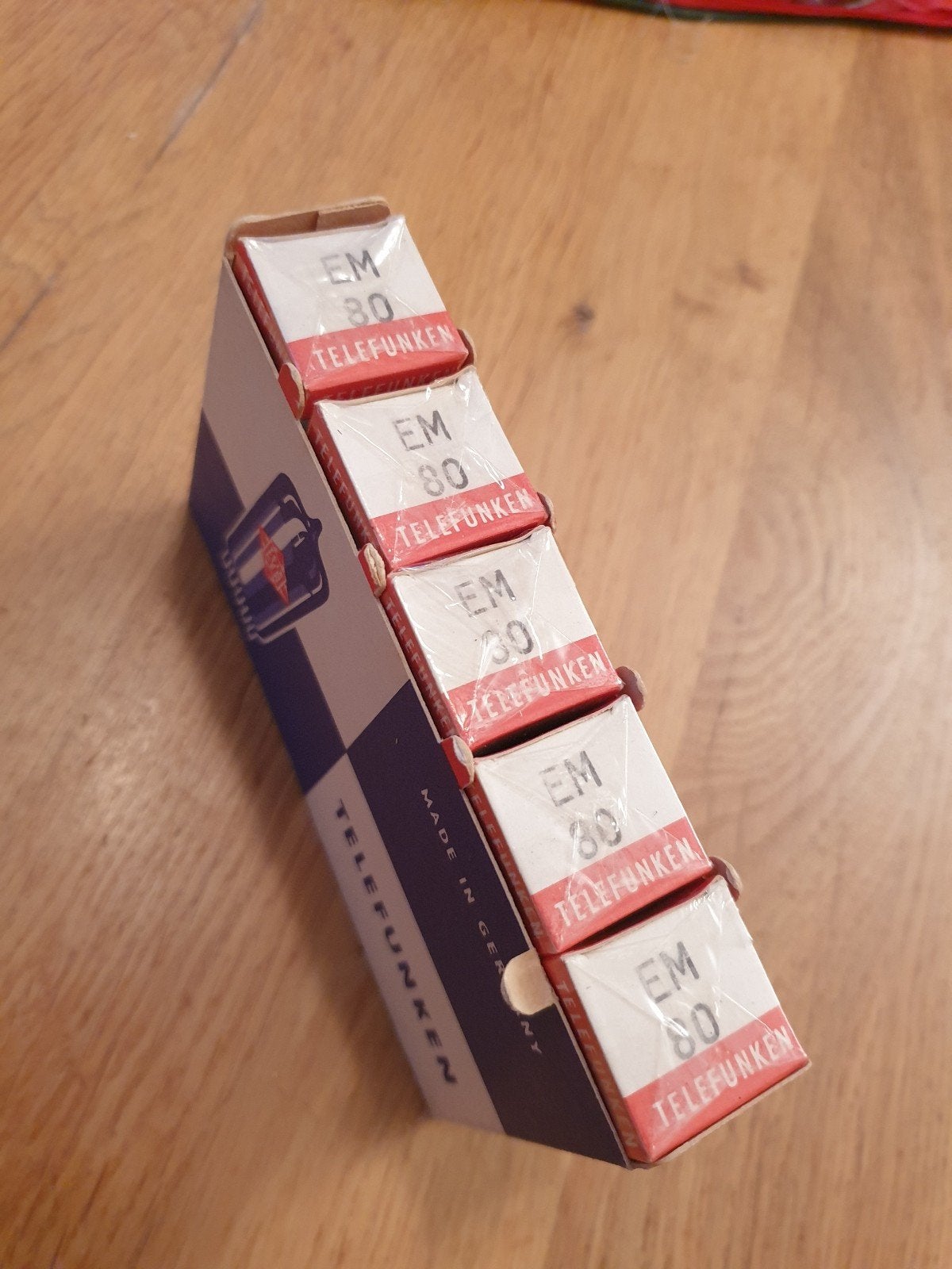 5x Telefunken EM80 buizen nieuw in originele verpakking, Antiek en Kunst, Ophalen of Verzenden