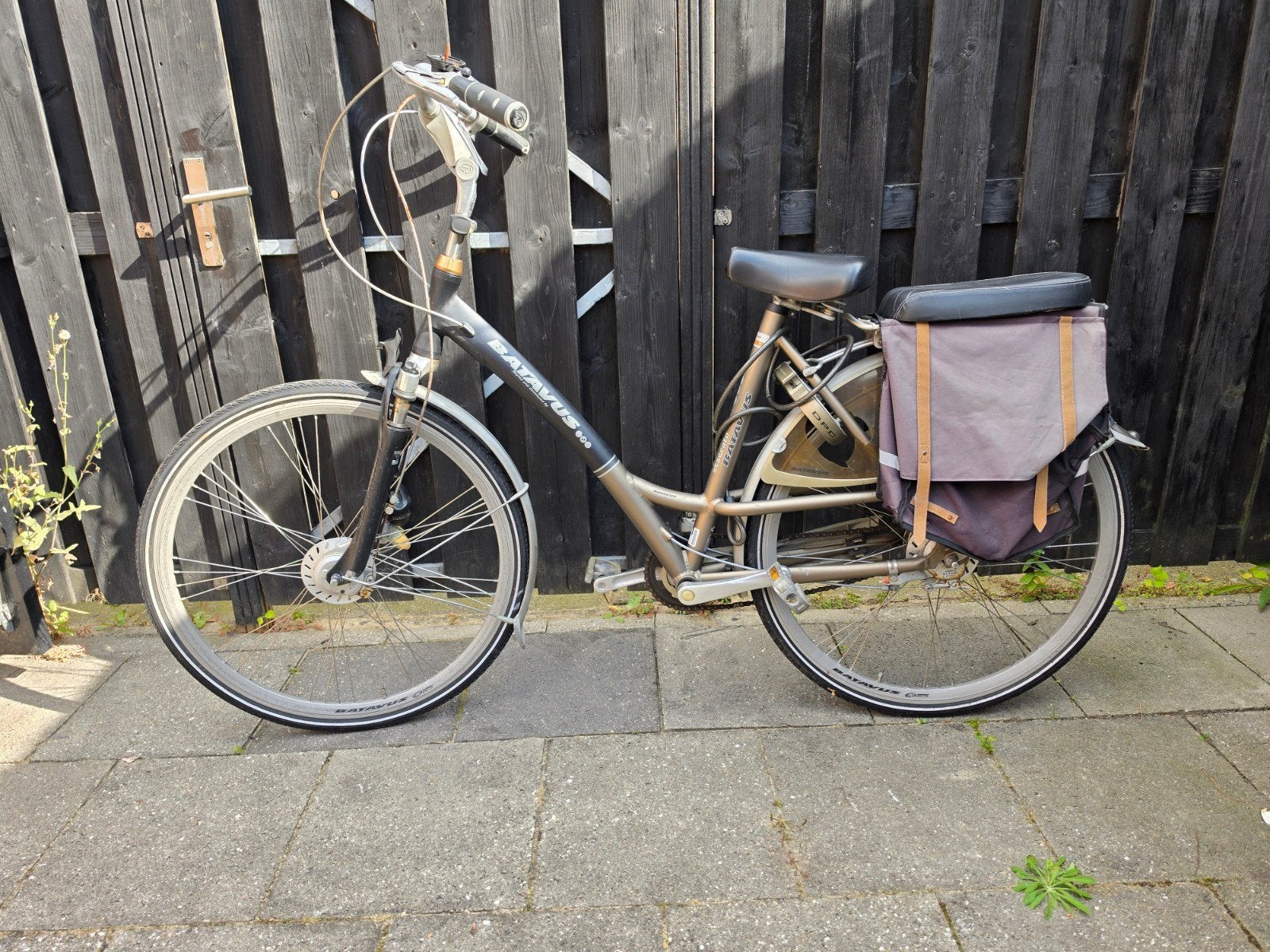 Batavus Stacato fiets, Fietsen en Brommers, Ophalen, Velgrem, Versnellingen, Batavus