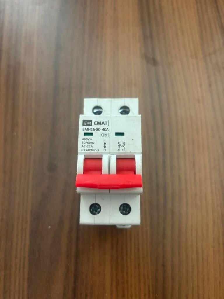 EMAT Hoofdschakelaar, Hobby en Vrije tijd, Elektronica-componenten, Ophalen, Nieuw