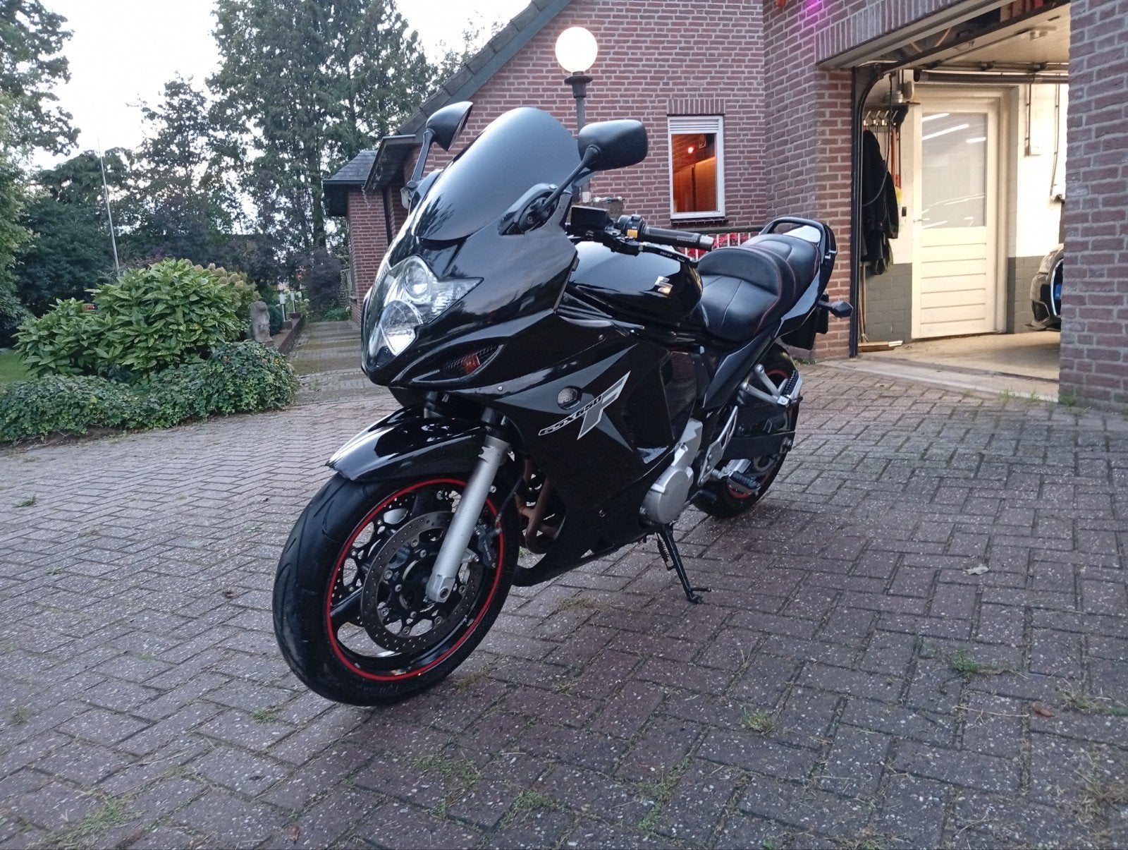 Suzuki GSX 650 F  - Sportieve Toermotor, Motoren, Sportuitlaat, 4 cilinders, Motorrijbewijs A, Gebruikt