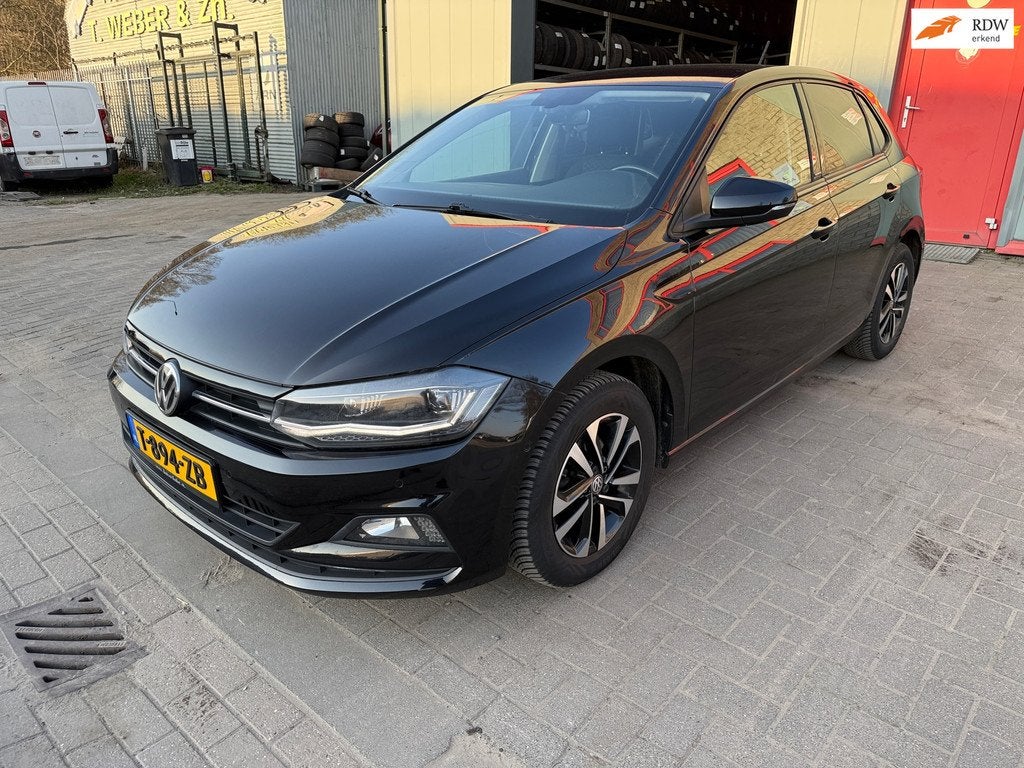 Volkswagen Polo 1.0 TSI Highline Business R, Voorwielaandrijving, Euro 6, 95 pk, 1055 kg