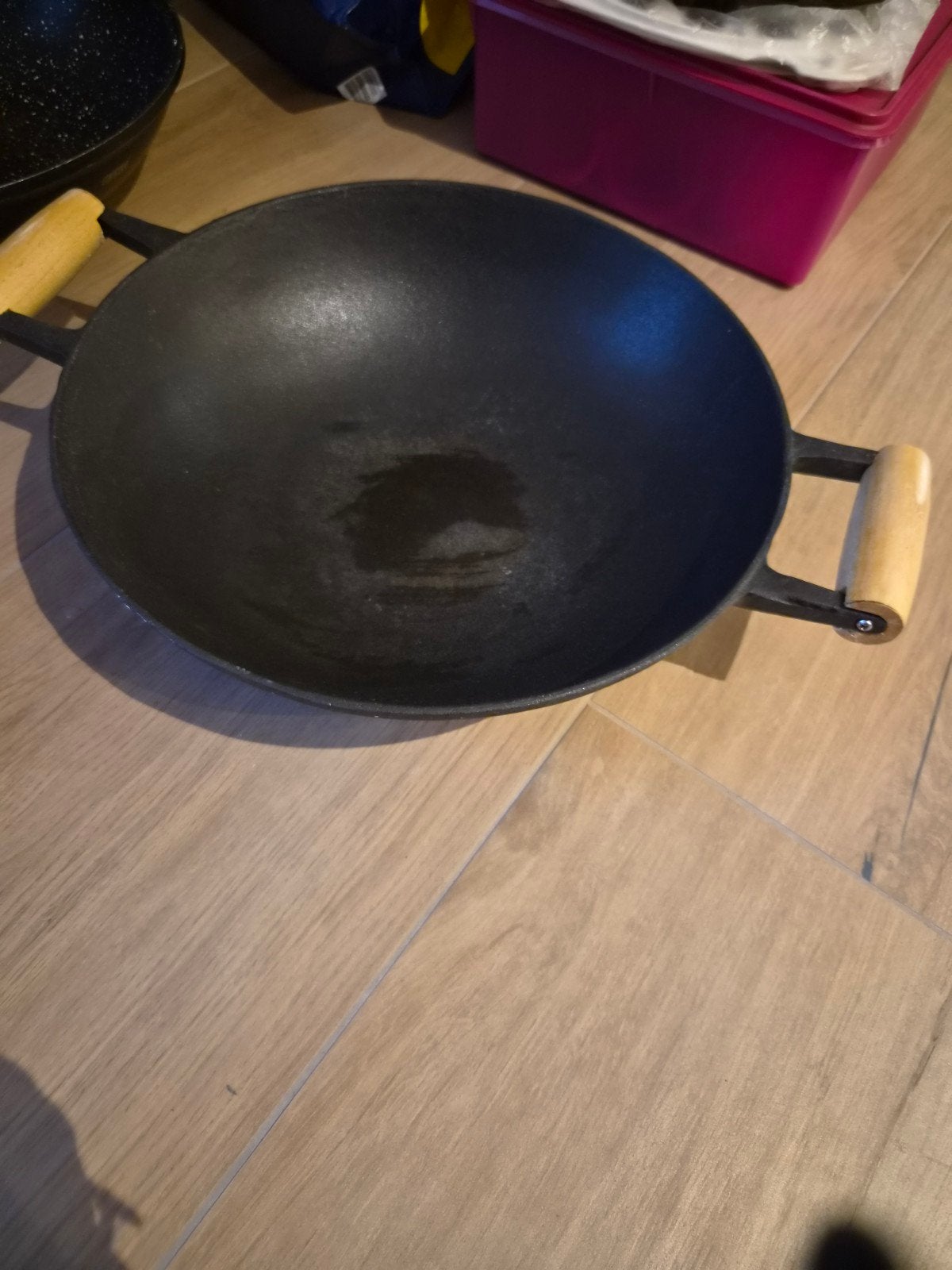 Gietijzeren Wokpan met Houten Handvatten, Ophalen, Gebruikt, Gietijzer, Met handvatten