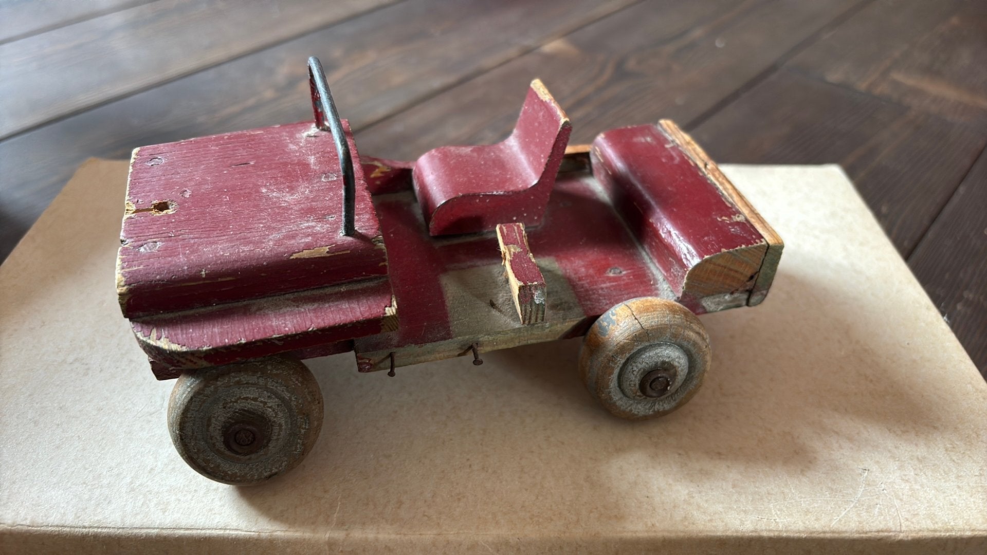 Houten jeep jaren 40-50, Ophalen, Gebruikt