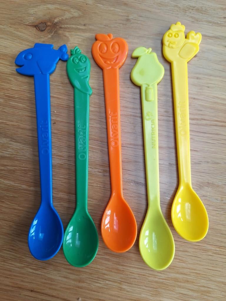 5 Kleurrijke Olvarit & Nutricia Babylepels - Eerste Hapjes, Kinderen en Baby's, Babyvoeding en Toebehoren, Ophalen of Verzenden