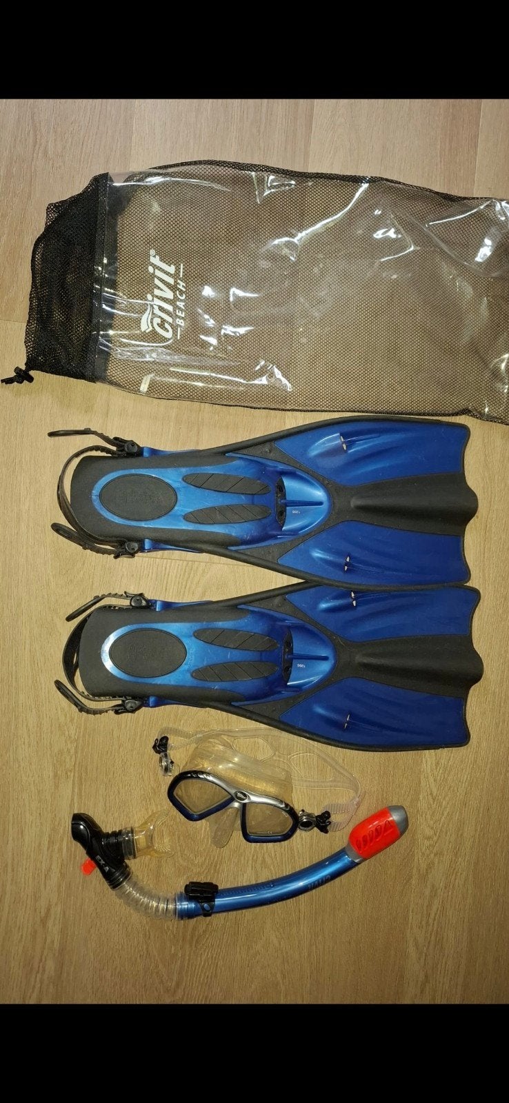Snorkelset met duikbril, snorkel en zwemvliezen, Ophalen, Gebruikt, Duikbril of Snorkel