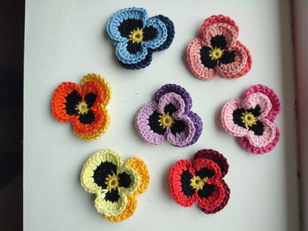 Gehaakte viooltjes van katoen 6 cm, Hobby en Vrije tijd, Breien en Haken, Ophalen of Verzenden, Nieuw, Haken, Overige typen