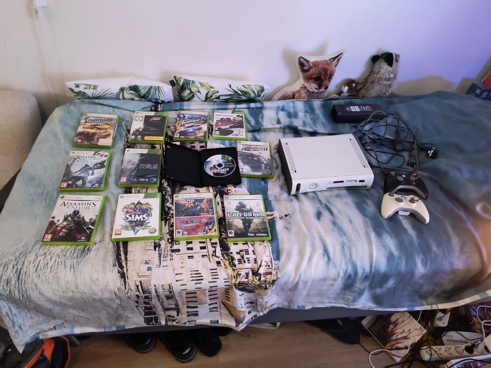 Xbox 360 met 12 spellen (cd poort werkt niet altijd), Spelcomputers en Games, Spelcomputers | Xbox 360, Ophalen, Met 2 controllers