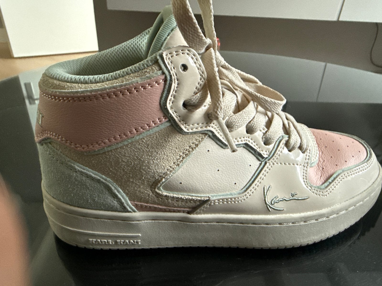 Karl Kani sneakers maat 37,5, Ophalen of Verzenden, Gedragen, Beige, Sneakers of Gympen