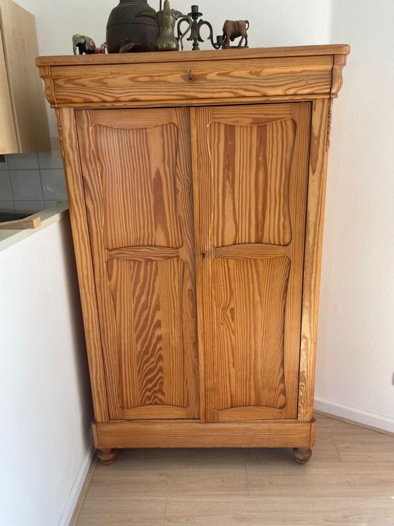 Grenen kast, Huis en Inrichting, Ophalen, 120 tot 170 cm