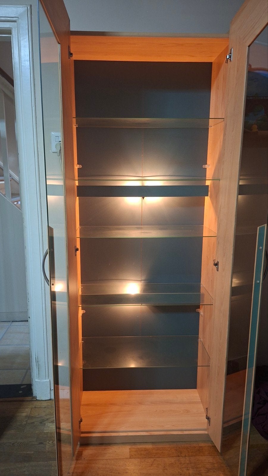 ye koop vitrinekast met verlichting, Ophalen, 25 tot 50 cm, 50 tot 100 cm, 200 cm of meer