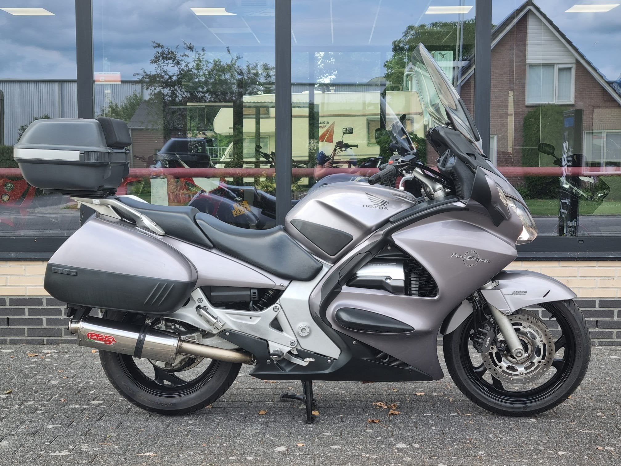 Honda ST 1300 PAN EUROPEAN ABS TOUR (bj 2004), Motoren, Bedrijf, Meer dan 35 kW, Toermotor, Honda Motor Europe Ltd.
