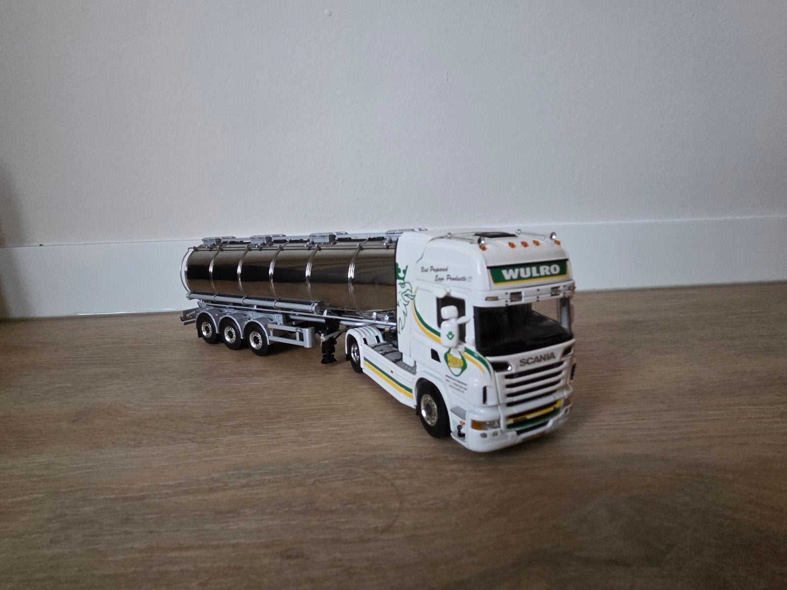 WSI Scania R500 Topline Wulro Eieren met tankoplegger, Ophalen of Verzenden, Zo goed als nieuw, Bus of Vrachtwagen, Wsi