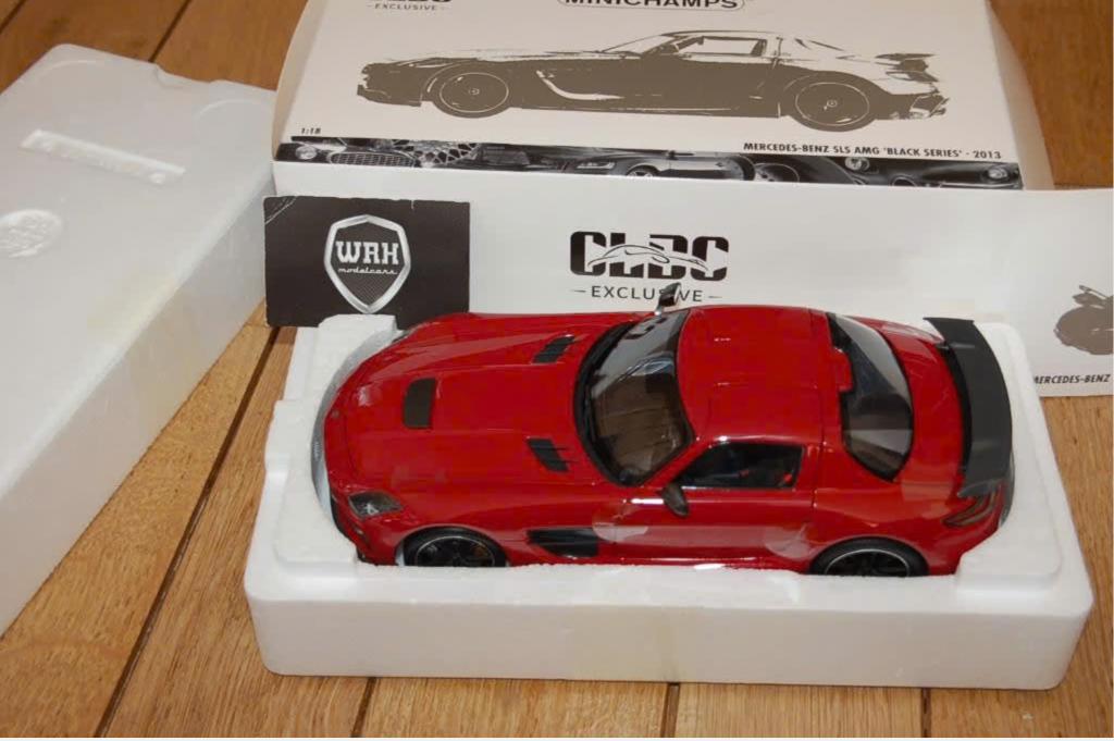1:18 MERCEDES SLS AMG BLACK SERIES rood Minichamps WRH, Verzenden, Zo goed als nieuw, Auto, MiniChamps