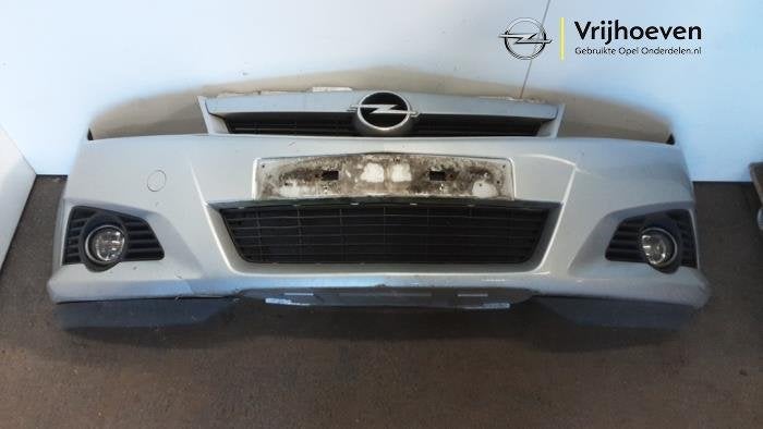Voorbumper van een Opel Tigra (Tigra 05-) (Z157), Gebruikt, -, -, Opel