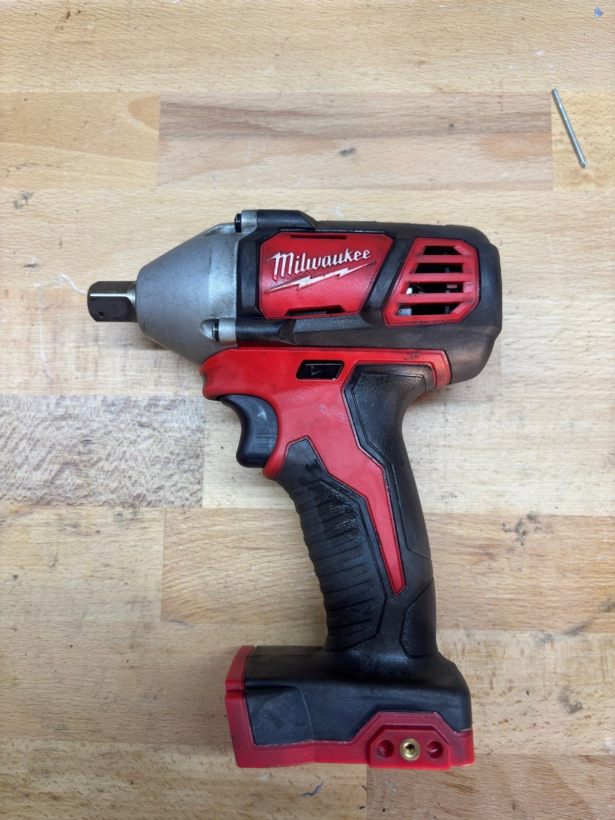 Milwaukee M18 Biw12 Slagmoersleutel -Krachtig en Betrouwbaar, Variabele snelheid, Overige typen, Ophalen of Verzenden, Gebruikt