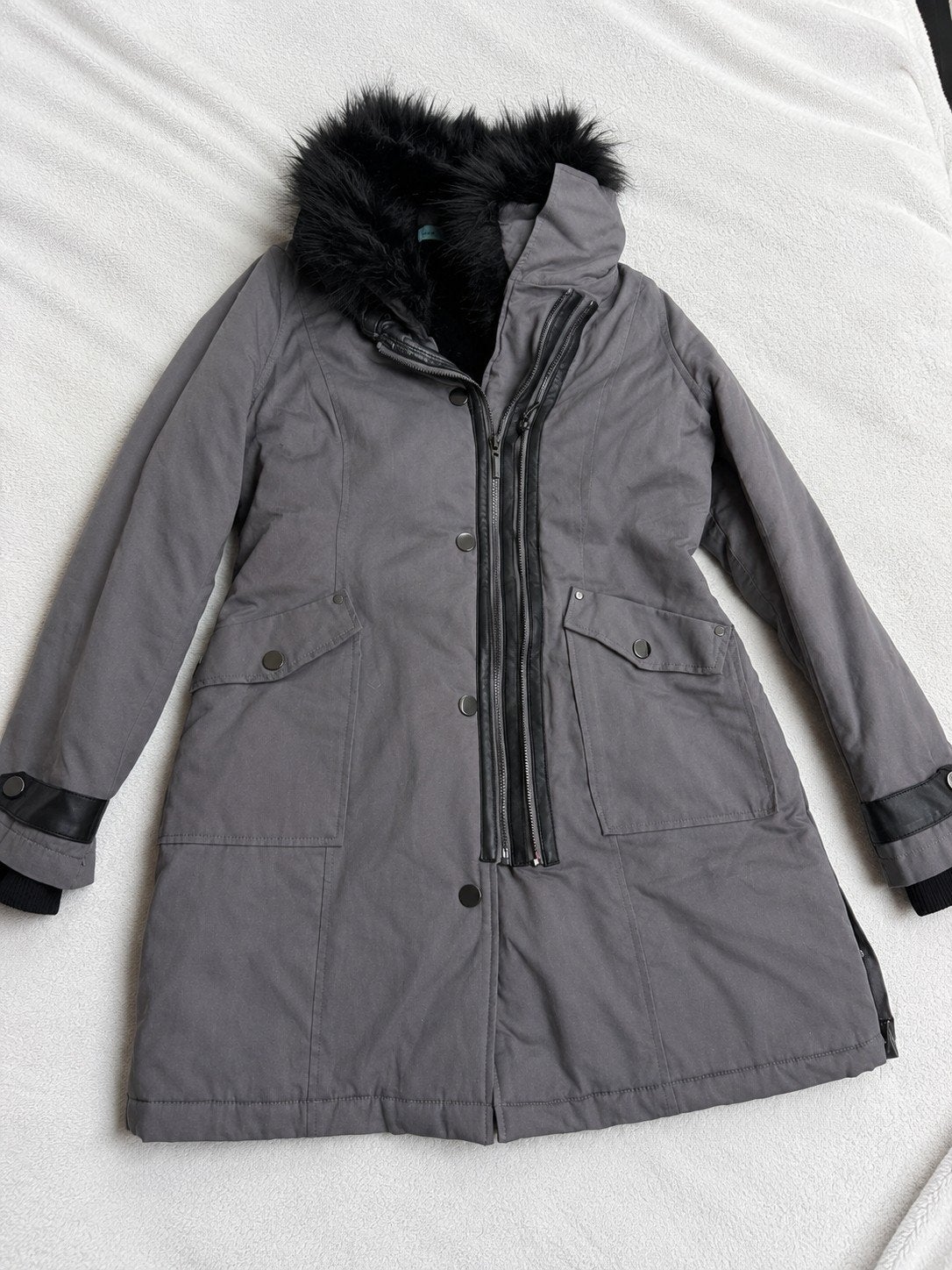 Dames winterjas met bontkraag, Nieuw, Ophalen of Verzenden, Onbekend, Maat 34 (XS) of kleiner