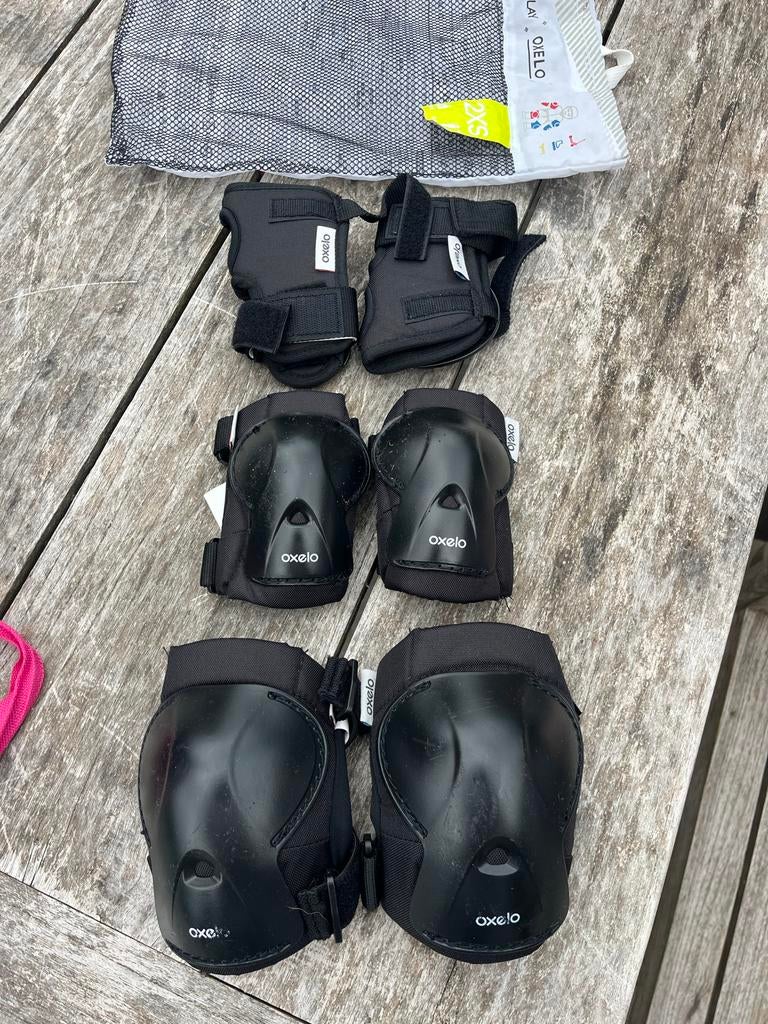 Beschermset skeeleren/skaten XS (3-7 jaar) knie, pols, elleb, Sport en Fitness, Skeelers, Gebruikt, Kinderen, Bescherming, Ophalen