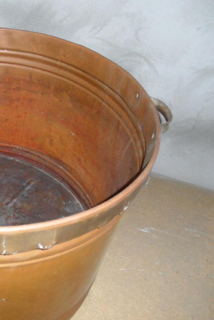 groot rood koperen ketel  met gele koperen rand + handvatten, Ophalen of Verzenden, Koper