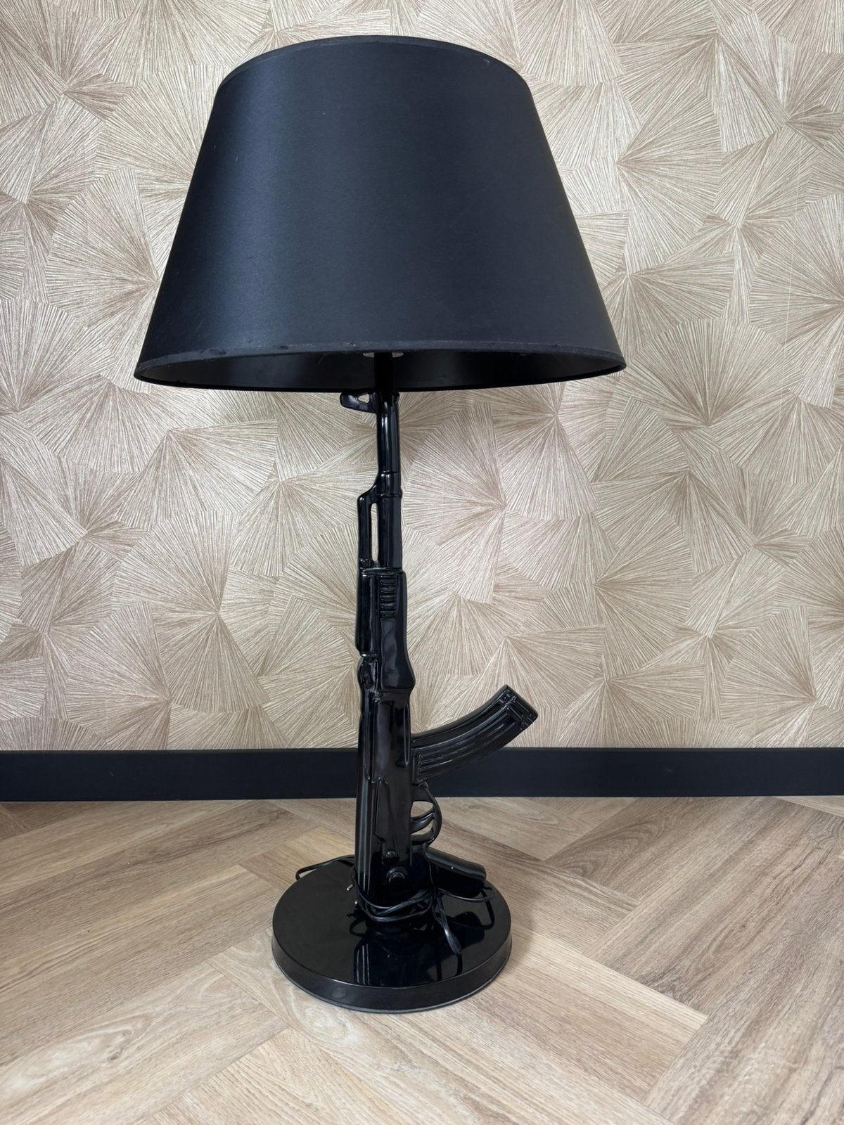 Tafellamp/vloerlamp AK-47, Ophalen, Gebruikt, 75 cm of meer