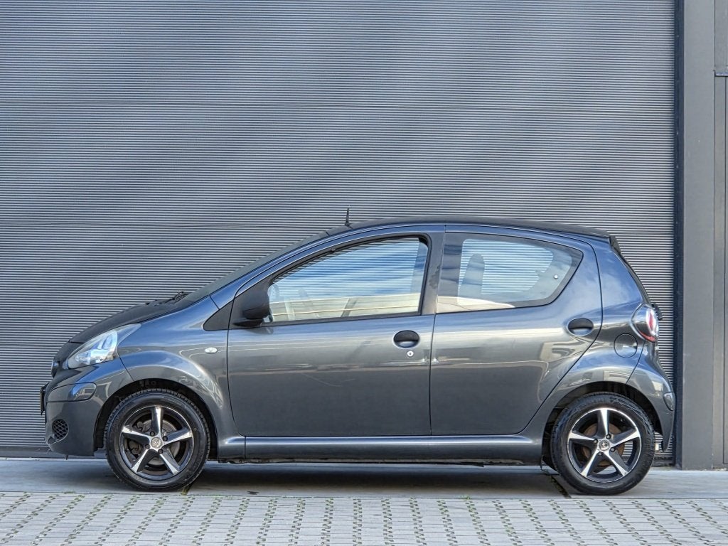Toyota Aygo 1.0-12V Now, Nap, Airco, APK 10'27!, Auto's, Euro 5, Gebruikt, 4 stoelen, 68 pk