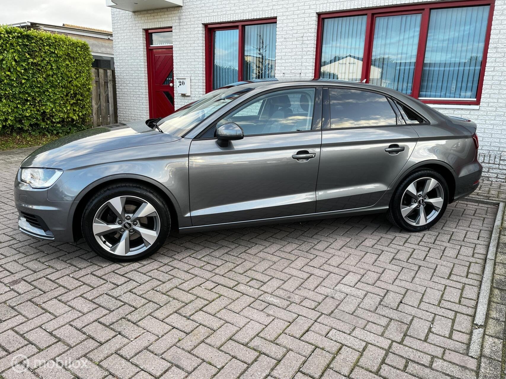 Audi A3 Limousine 1.4 TFSI SEDAN/LEER/NAVI/CLIMA/150PK, Auto's, Gebruikt, Zwart, 4 cilinders, 150 pk